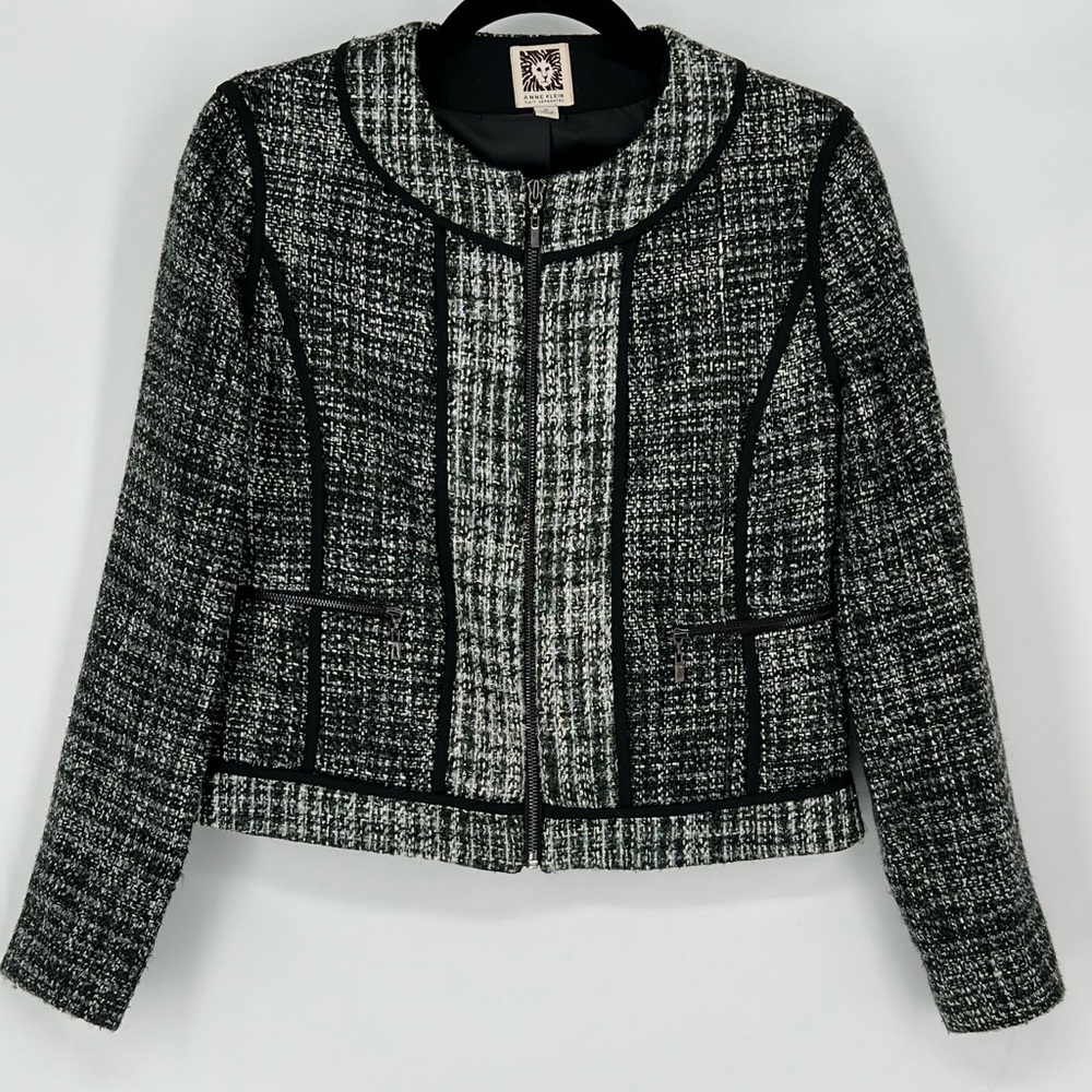 Anne Klein black white green tweed jacket with‎ silver metallic thread